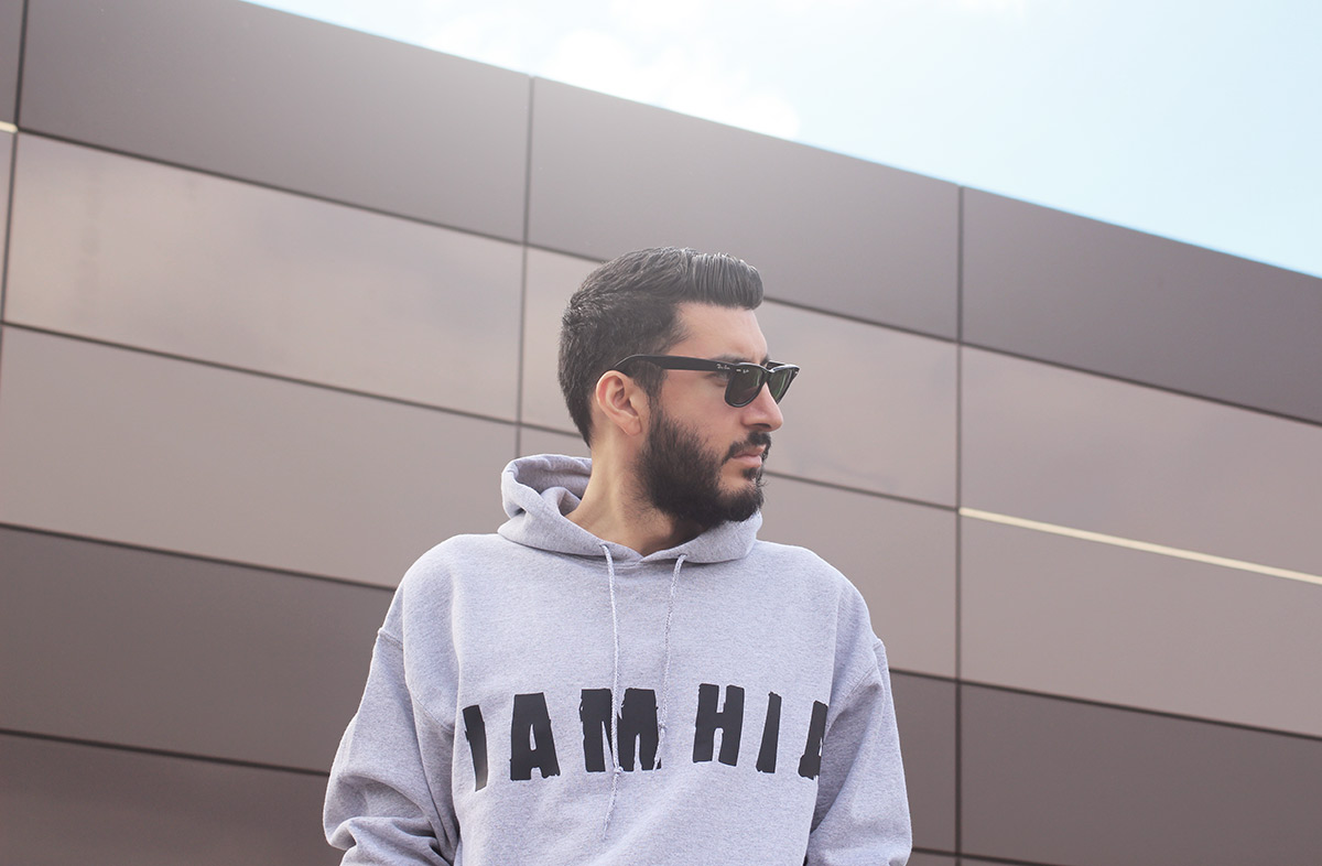 Hooded_02